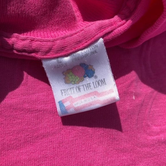 Vintage Embossed Oregon Pink tee - Picture 4 of 7